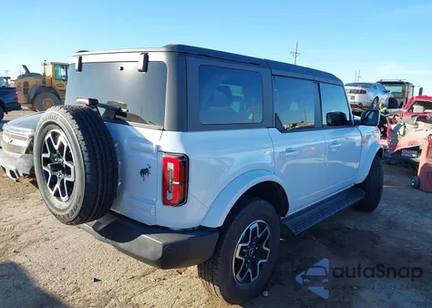 2025 Ford Bronco Outer Banks z USA, uszkodzony, nr VIN 1FMDE8BH0SLA87304